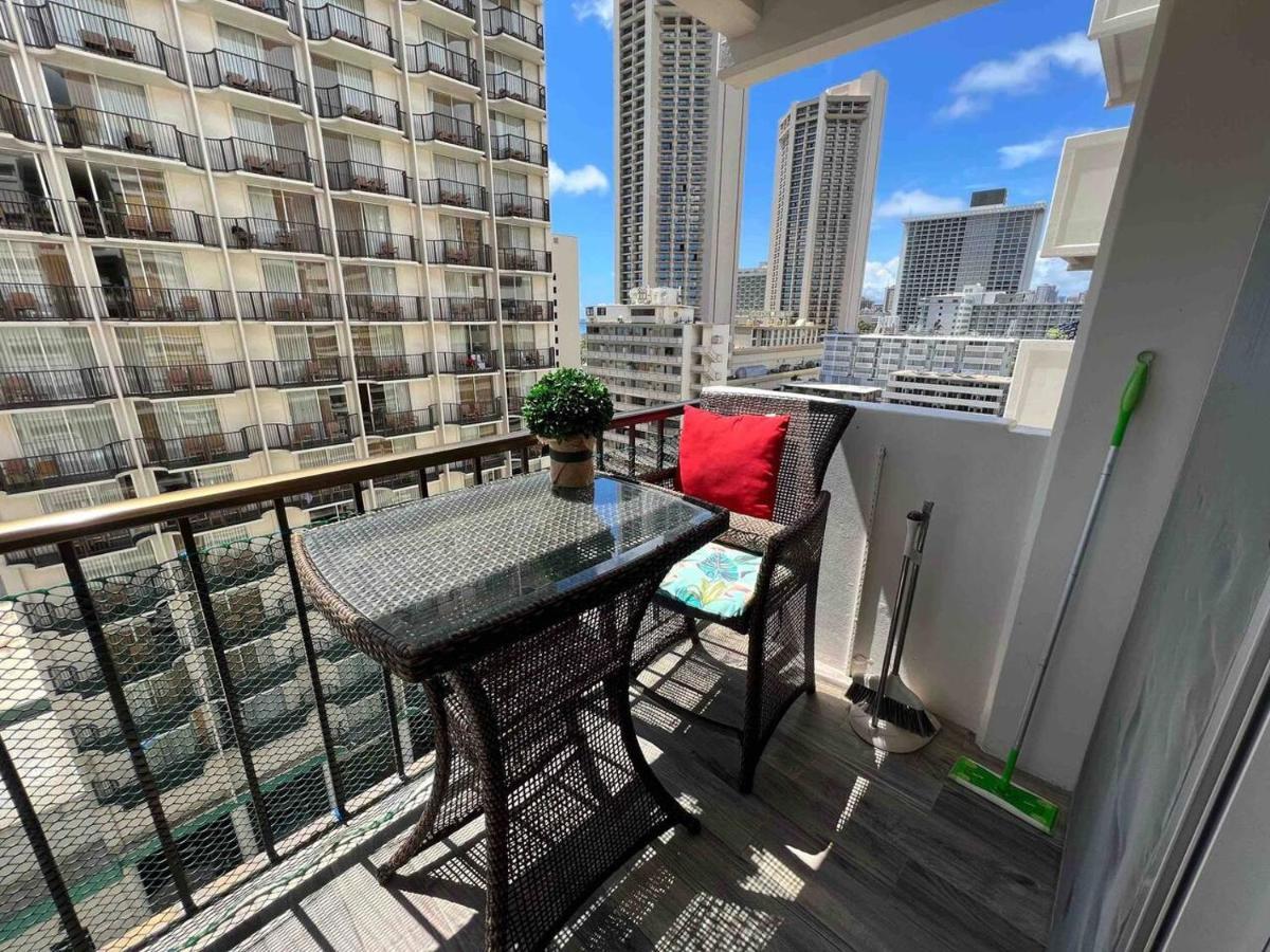 Apartment Wellcome To Lovely 2 Beds 2 Baths Free Parking In Waikiki