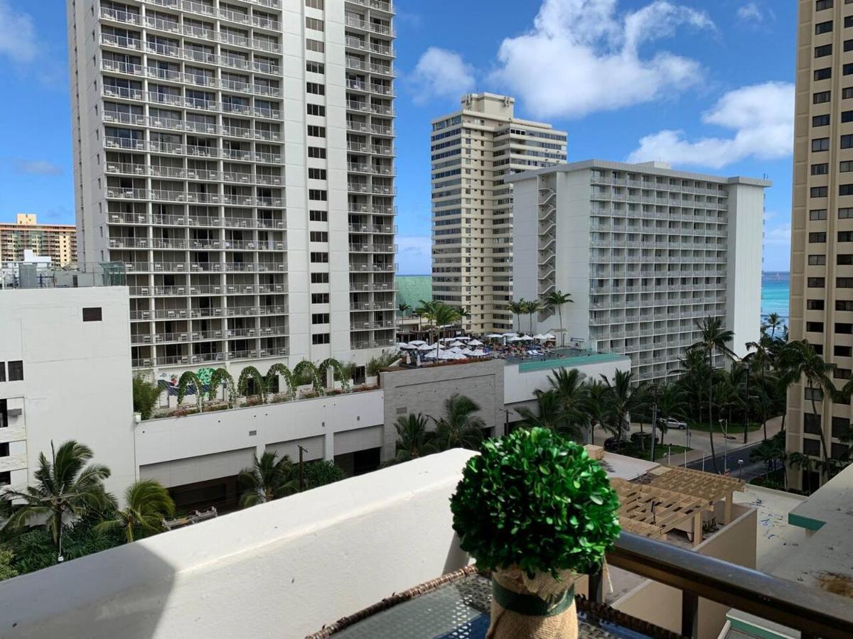 Wellcome To Lovely 2 Beds 2 Baths Free Parking In Waikiki *