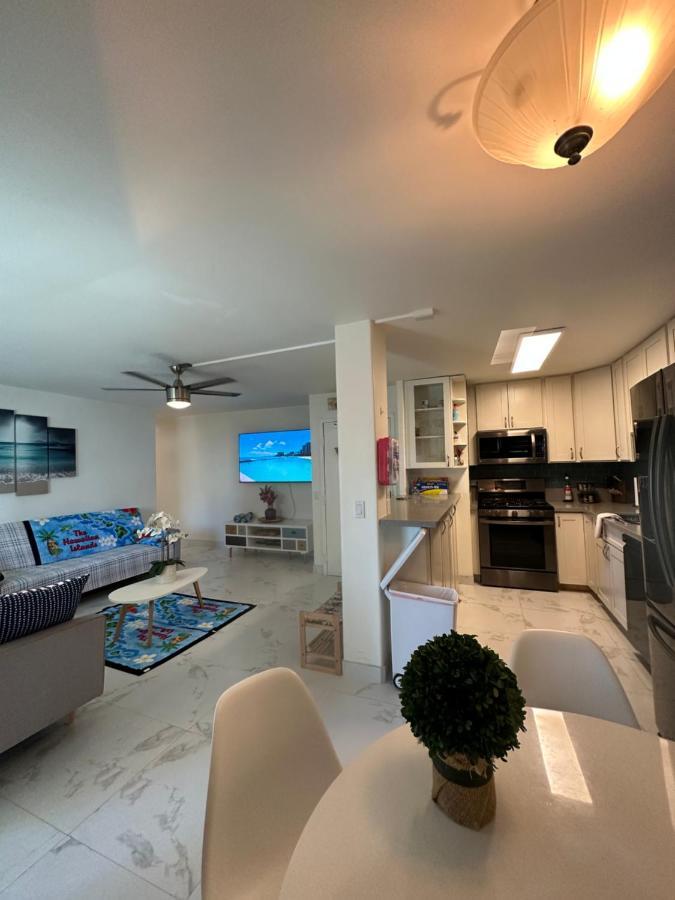 Apartment Wellcome To Lovely 2 Beds 2 Baths Free Parking In Waikiki *