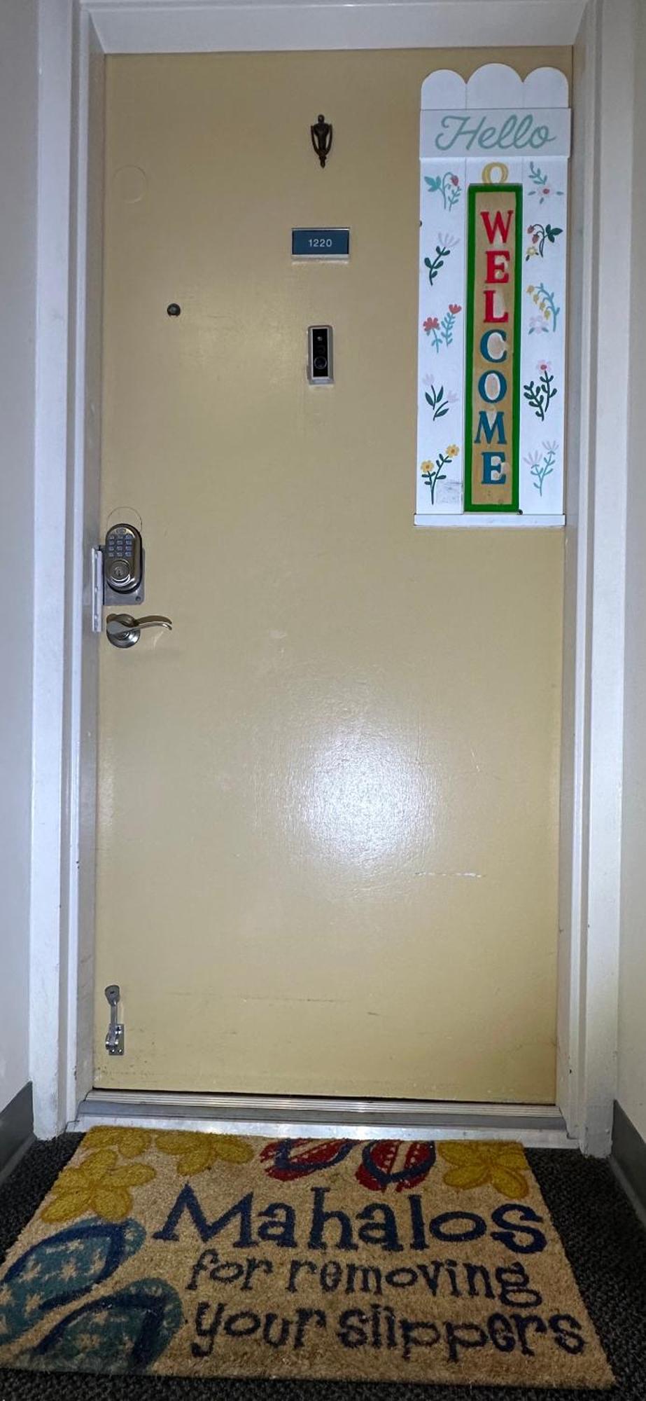 Wellcome To Lovely 2 Beds 2 Baths Free Parking In Waikiki *