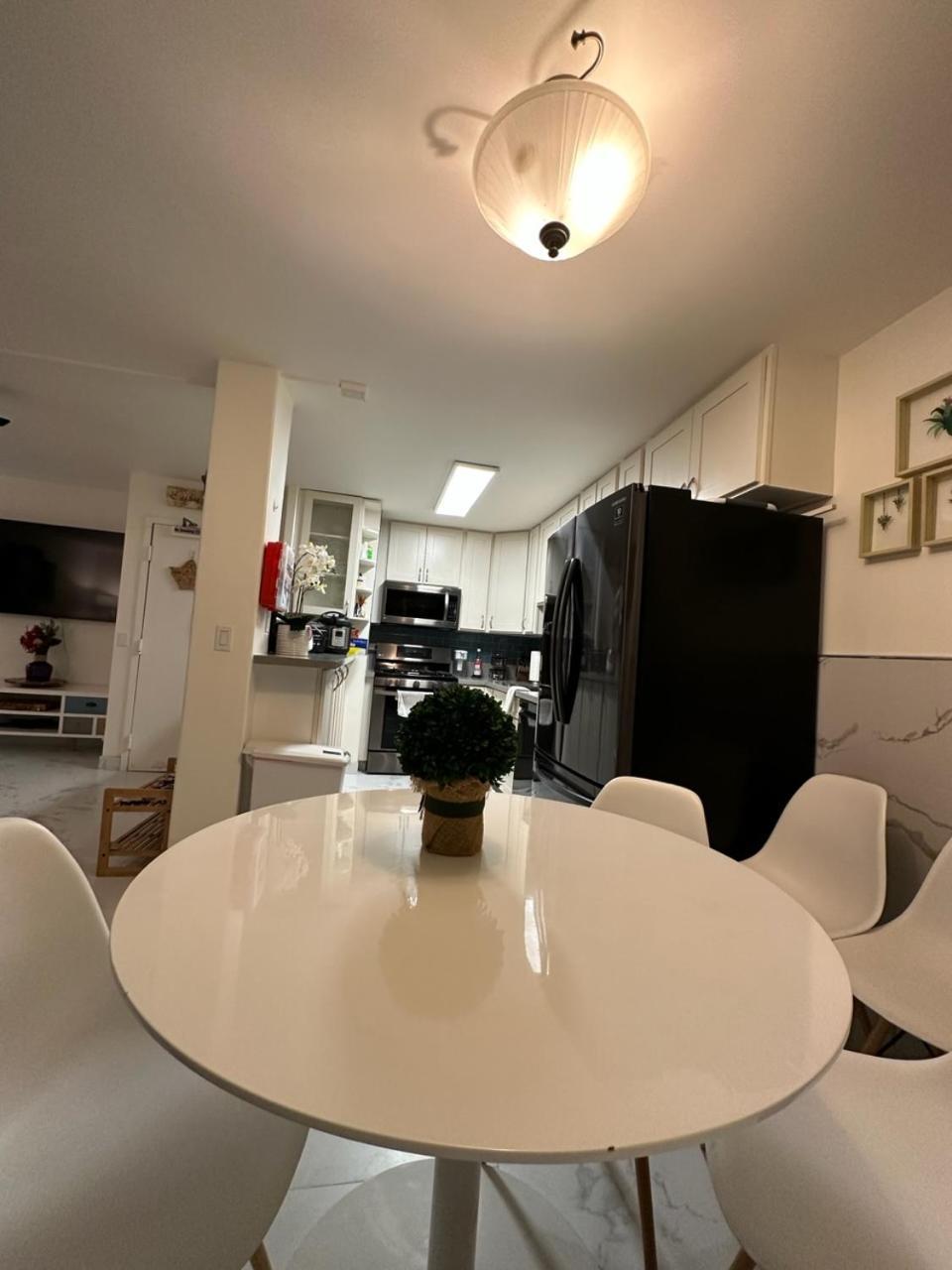 Wellcome To Lovely 2 Beds 2 Baths Free Parking In Waikiki
