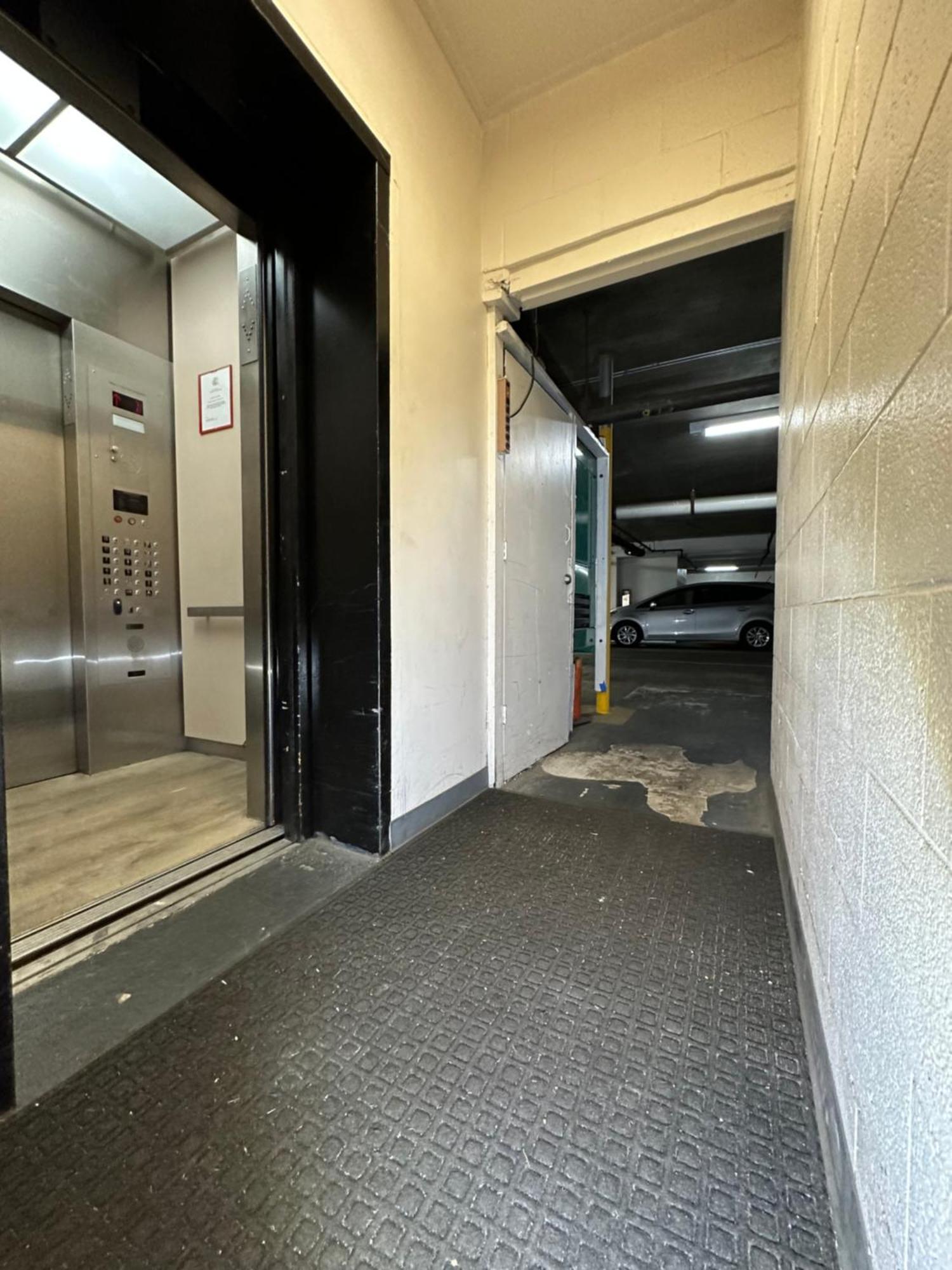 Wellcome To Lovely 2 Beds 2 Baths Free Parking In Waikiki *