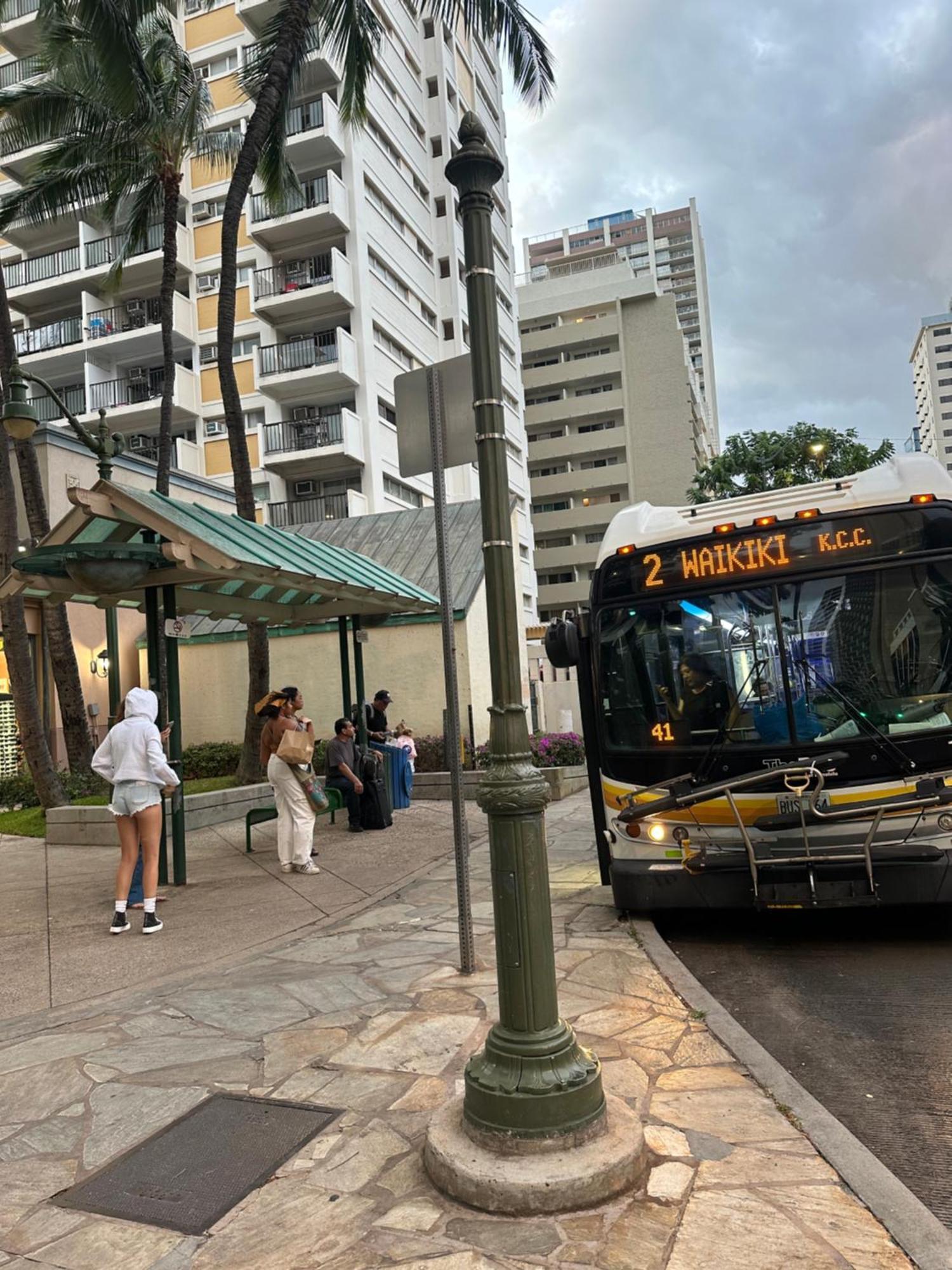 Wellcome To Lovely 2 Beds 2 Baths Free Parking In Waikiki